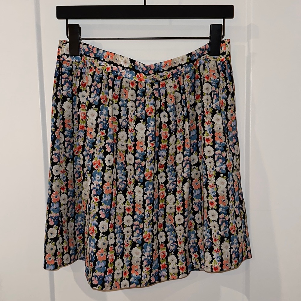 PRECIOUS J. Crew Floral Skirt Size 4